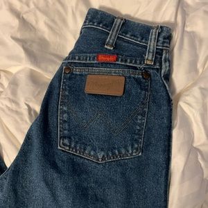 Blue denim high waisted wrangler jeans